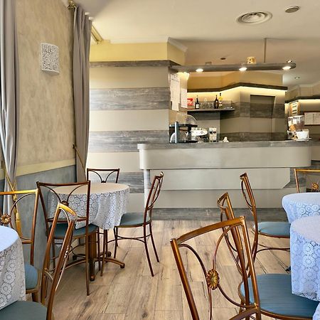 Hotel Laura Roma Eksteriør bilde